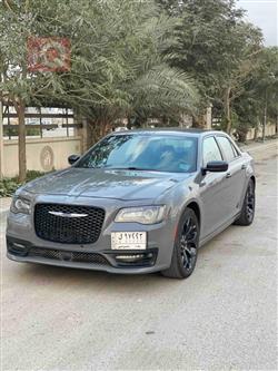 كرايسلر 300